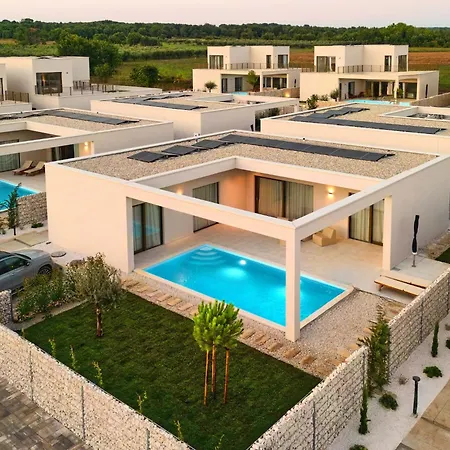Taria-1 By Interhome Poreč